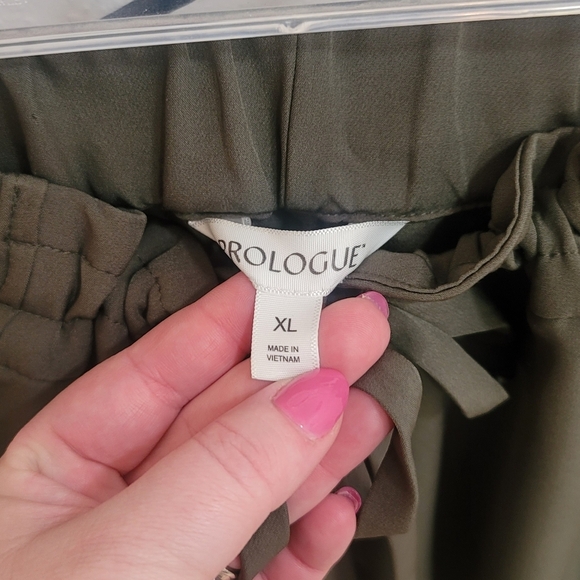 ✨️ 5 For $25✨️ Green joggers - Picture 3 of 5